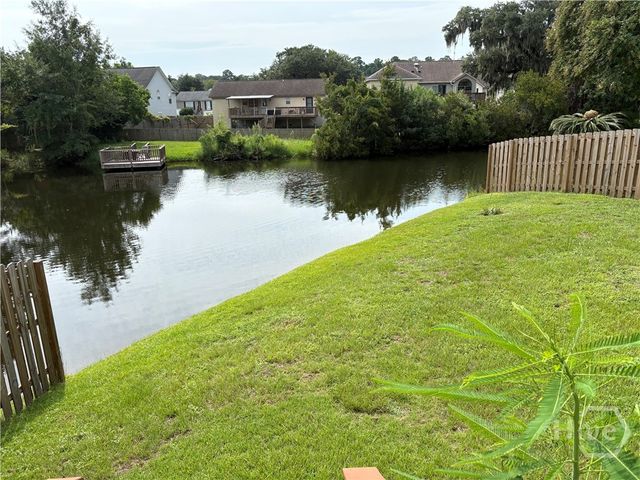 102 Stonebridge Lane, Savannah, GA 31410
