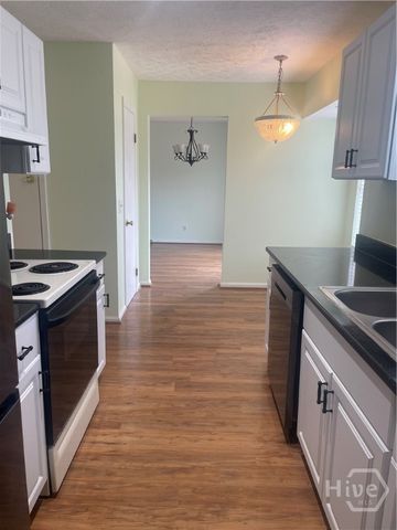 102 Stonebridge Lane, Savannah, GA 31410