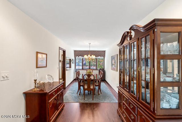 31 Circle Place, Lincroft, NJ 07738