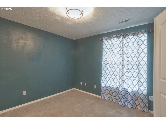 1424 MT VIEW Ln, Molalla, OR 97038