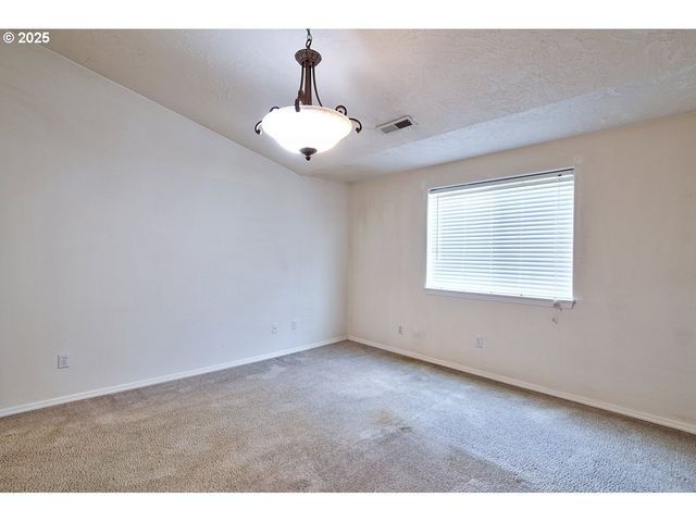 1424 MT VIEW Ln, Molalla, OR 97038