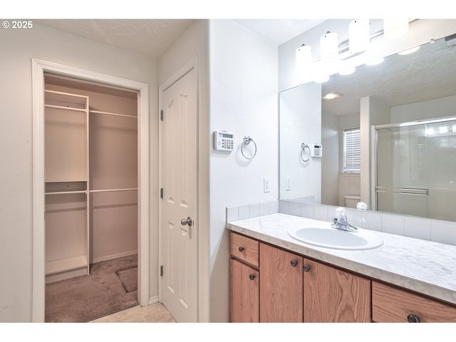 1424 MT VIEW Ln, Molalla, OR 97038