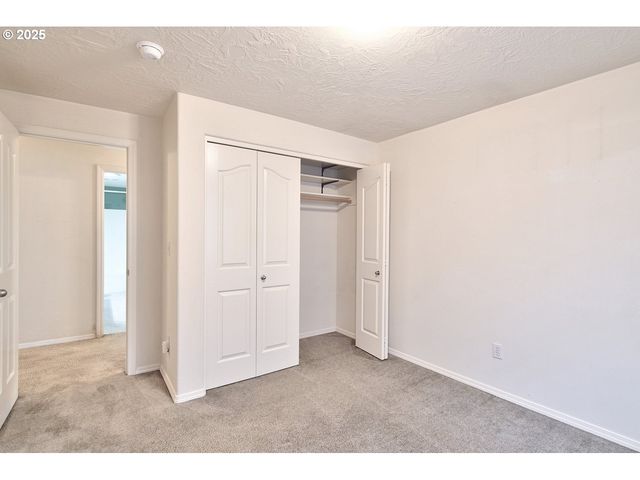 1424 MT VIEW Ln, Molalla, OR 97038