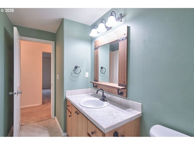 1424 MT VIEW Ln, Molalla, OR 97038