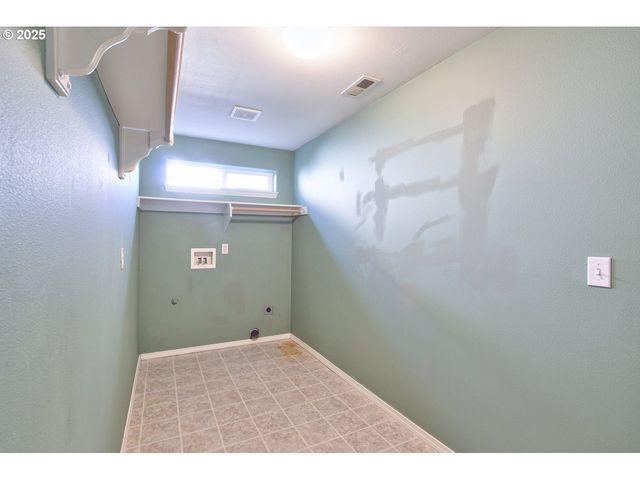 1424 MT VIEW Ln, Molalla, OR 97038