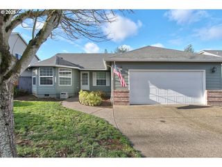 1424 MT VIEW Ln, Molalla, OR 97038