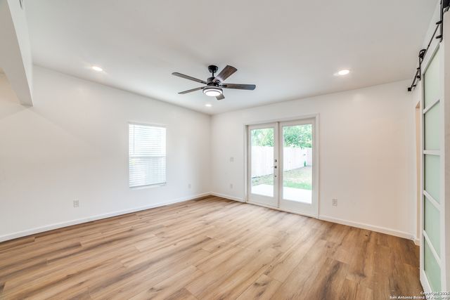 824 Elmwood, San Antonio, TX 78212