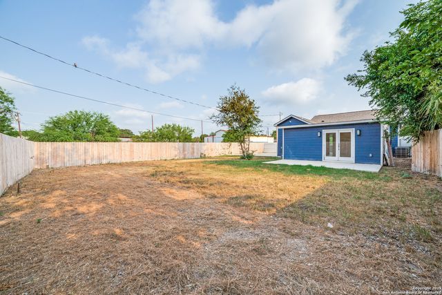 824 Elmwood, San Antonio, TX 78212