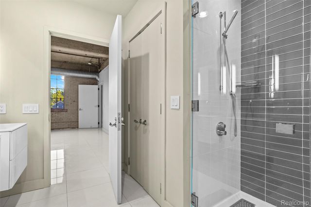 315 2nd Street 301, Ann Arbor, MI 48103