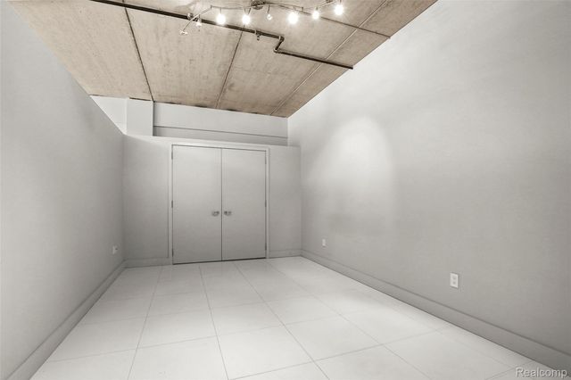 315 2nd Street 301, Ann Arbor, MI 48103