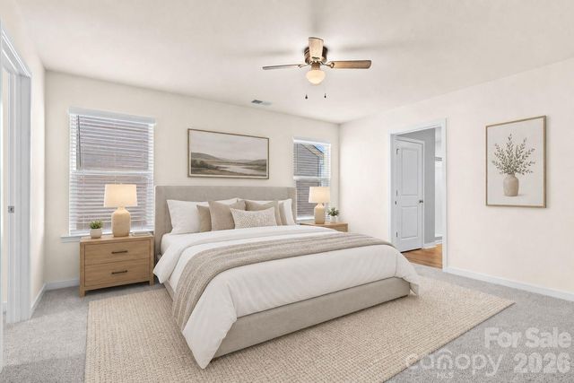 1414 5th Street Drive NE, Hickory, NC 28601