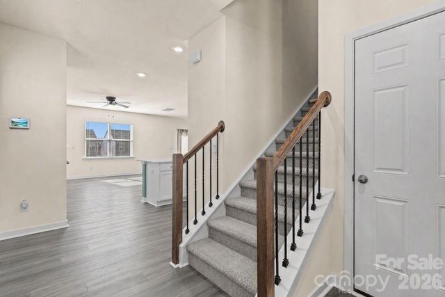 1414 5th Street Drive NE, Hickory, NC 28601