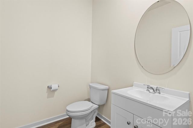 1414 5th Street Drive NE, Hickory, NC 28601
