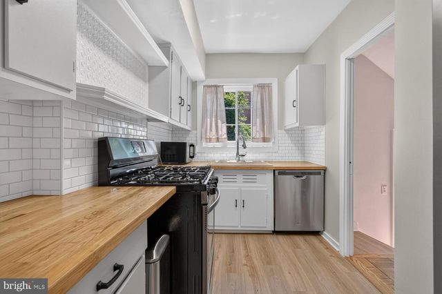 1557 MOUNT EAGLE PL, Alexandria, VA 22302