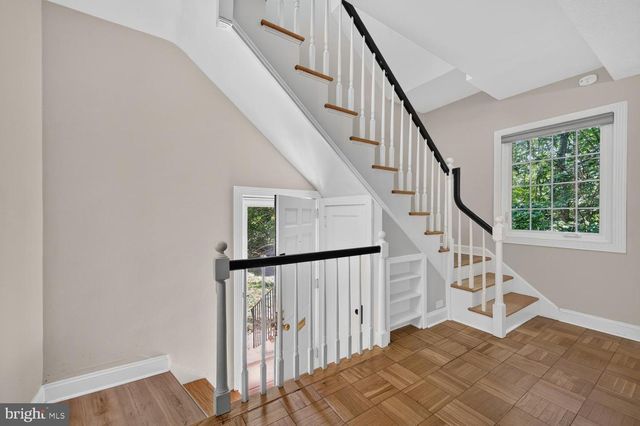 1557 MOUNT EAGLE PL, Alexandria, VA 22302