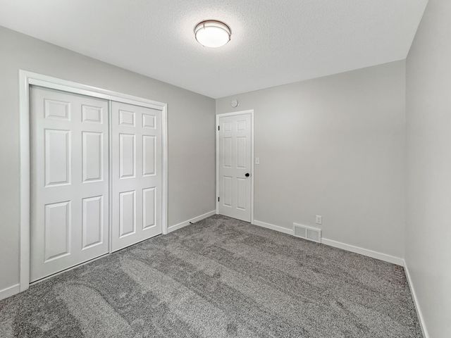 2403 18th Street S, Moorhead, MN 56560