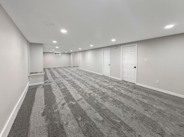 2403 18th Street S, Moorhead, MN 56560