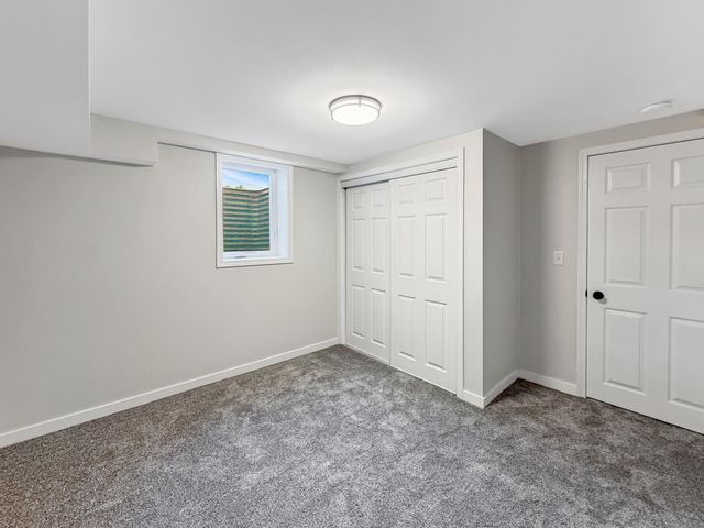 2403 18th Street S, Moorhead, MN 56560