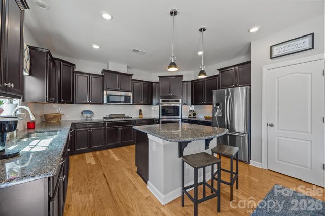 1982 Smokey Quartz Road, Davidson, NC 28036