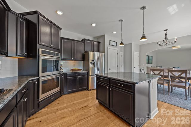 1982 Smokey Quartz Road, Davidson, NC 28036