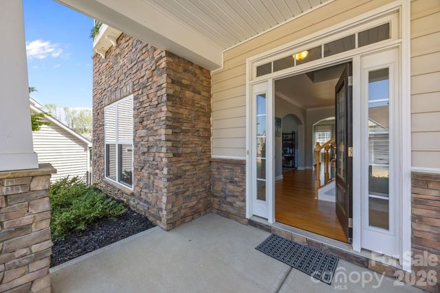 1982 Smokey Quartz Road, Davidson, NC 28036