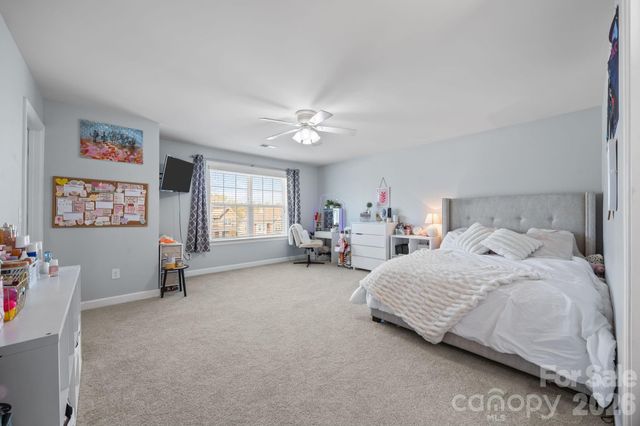 1982 Smokey Quartz Road, Davidson, NC 28036