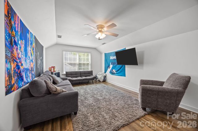 1982 Smokey Quartz Road, Davidson, NC 28036