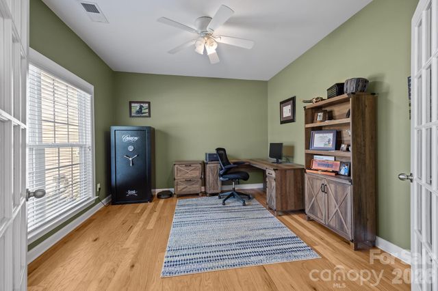 1982 Smokey Quartz Road, Davidson, NC 28036
