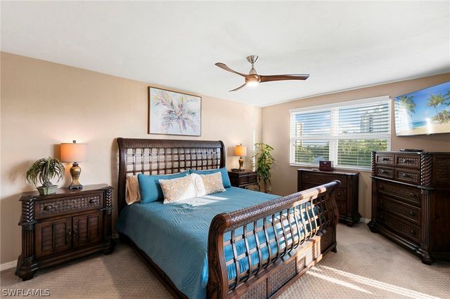 380 Horse Creek DR 403, Naples, FL 34110