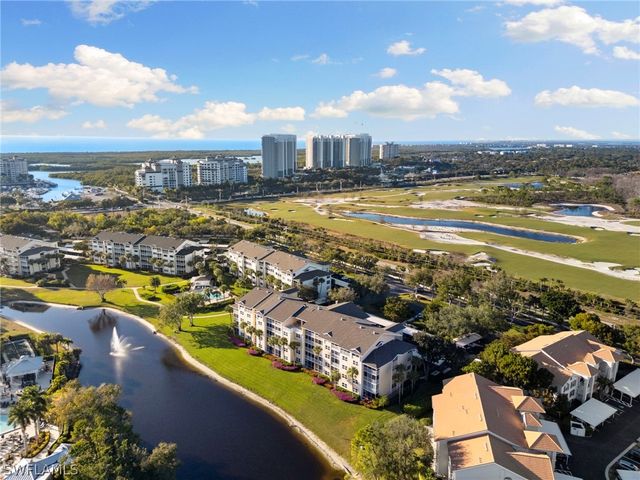 380 Horse Creek DR 403, Naples, FL 34110
