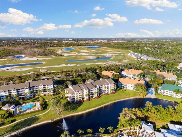 380 Horse Creek DR 403, Naples, FL 34110