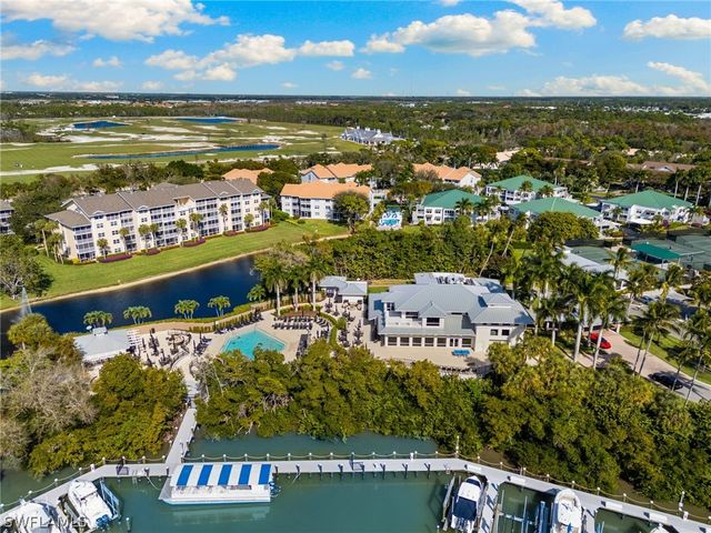 380 Horse Creek DR 403, Naples, FL 34110