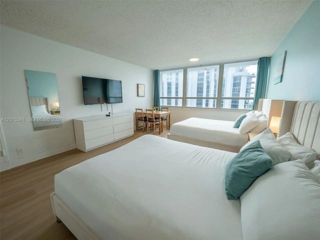 5445 Collins Avenue 1718, Miami Beach, FL 33140