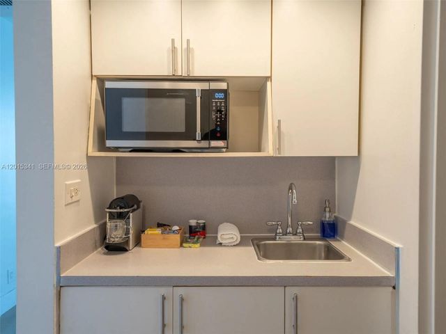 5445 Collins Avenue 1718, Miami Beach, FL 33140