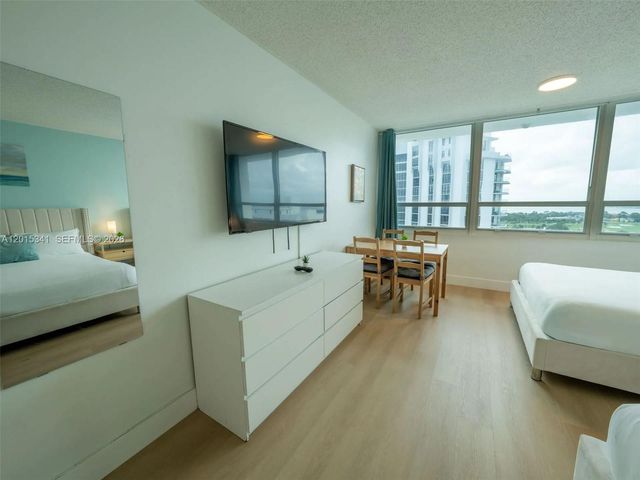 5445 Collins Avenue 1718, Miami Beach, FL 33140