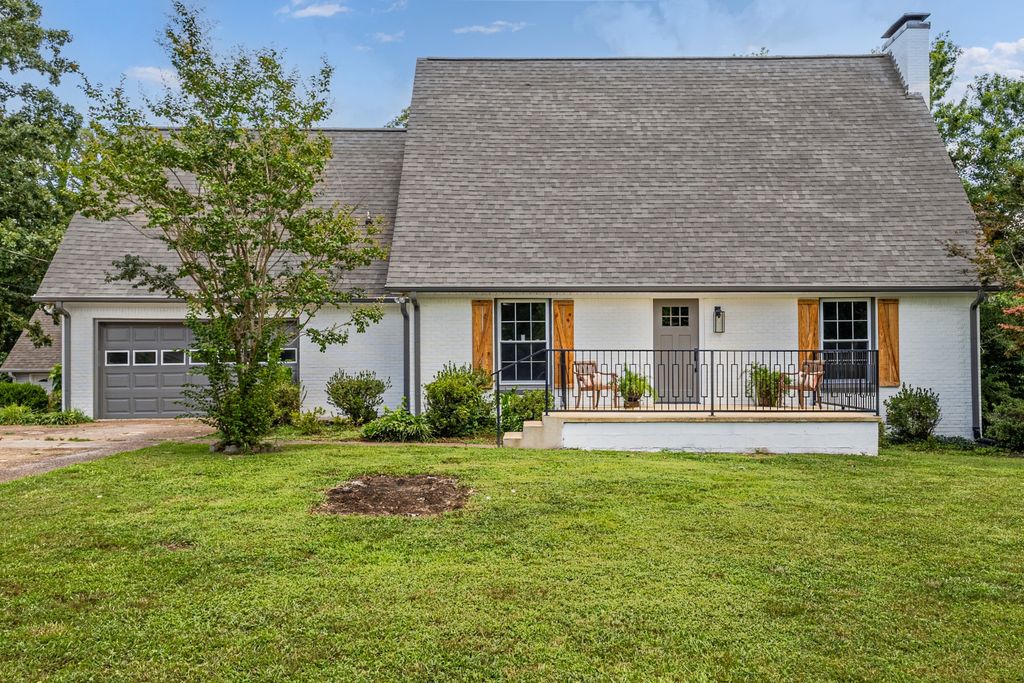 630 Hurricane Hill Dr, Waynesboro, TN 38485