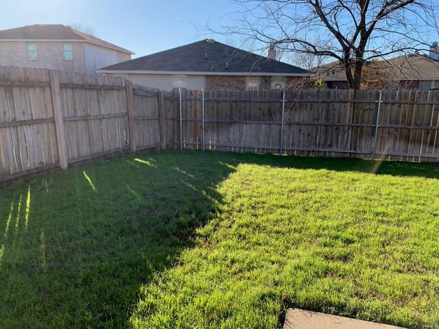 5145 Weather Rock Lane, Fort Worth, TX 76179