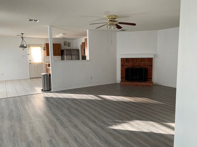 5145 Weather Rock Lane, Fort Worth, TX 76179