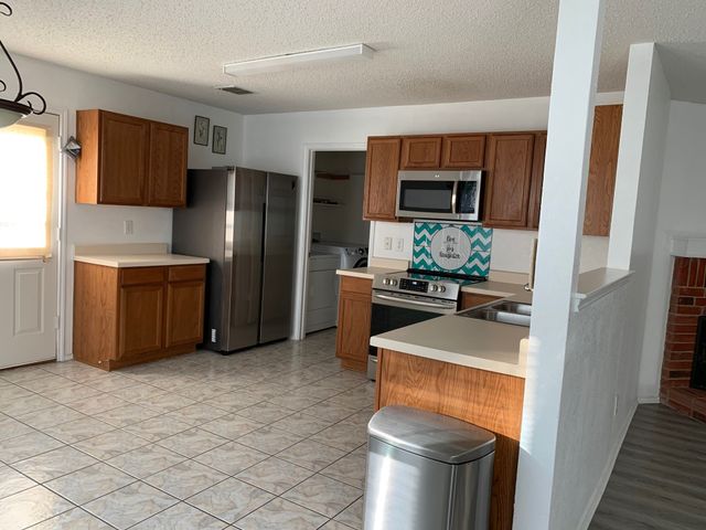 5145 Weather Rock Lane, Fort Worth, TX 76179