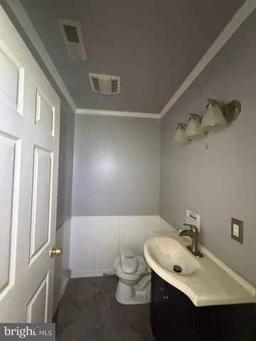 1314 CHERRY GARDEN RD, Baltimore, MD 21221
