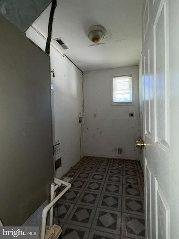 1314 CHERRY GARDEN RD, Baltimore, MD 21221