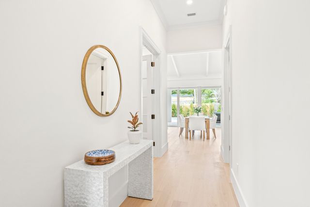 775 Acacia Road, Vero Beach, FL 32963