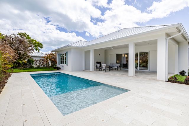 775 Acacia Road, Vero Beach, FL 32963