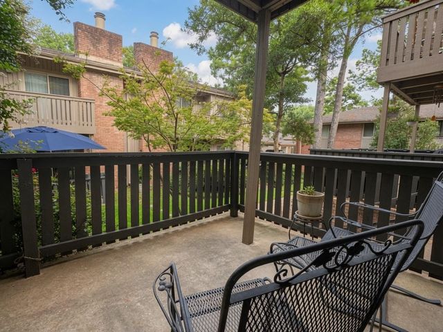 821 Merrywood Gln Apt 1, Memphis, TN 38117