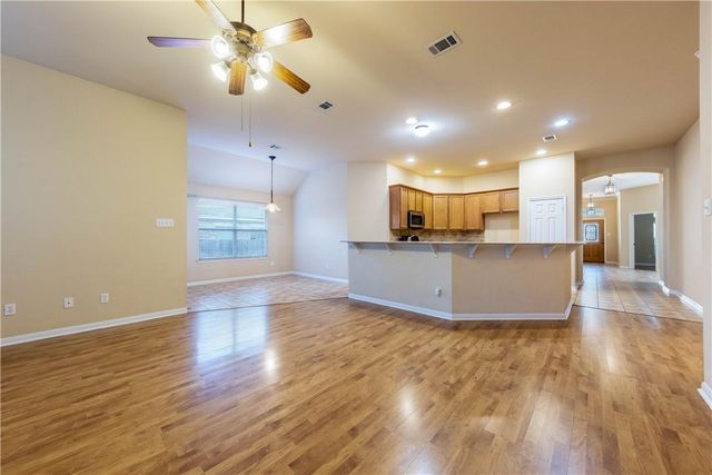 3509 Pine Needle CIR, Round Rock, TX 78681