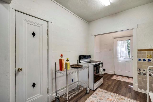 1434 Hicks Ave, San Antonio, TX 78210