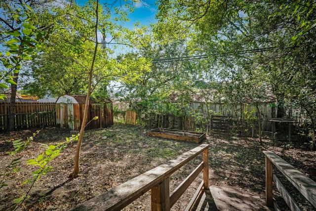 1434 Hicks Ave, San Antonio, TX 78210