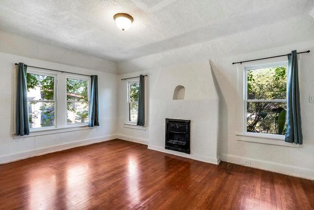 1434 Hicks Ave, San Antonio, TX 78210