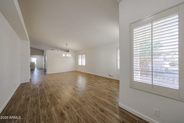 4047 E JOJOBA Road, Phoenix, AZ 85044