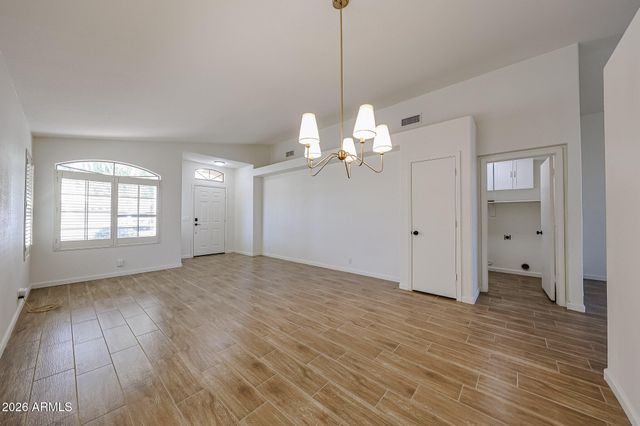 4047 E JOJOBA Road, Phoenix, AZ 85044